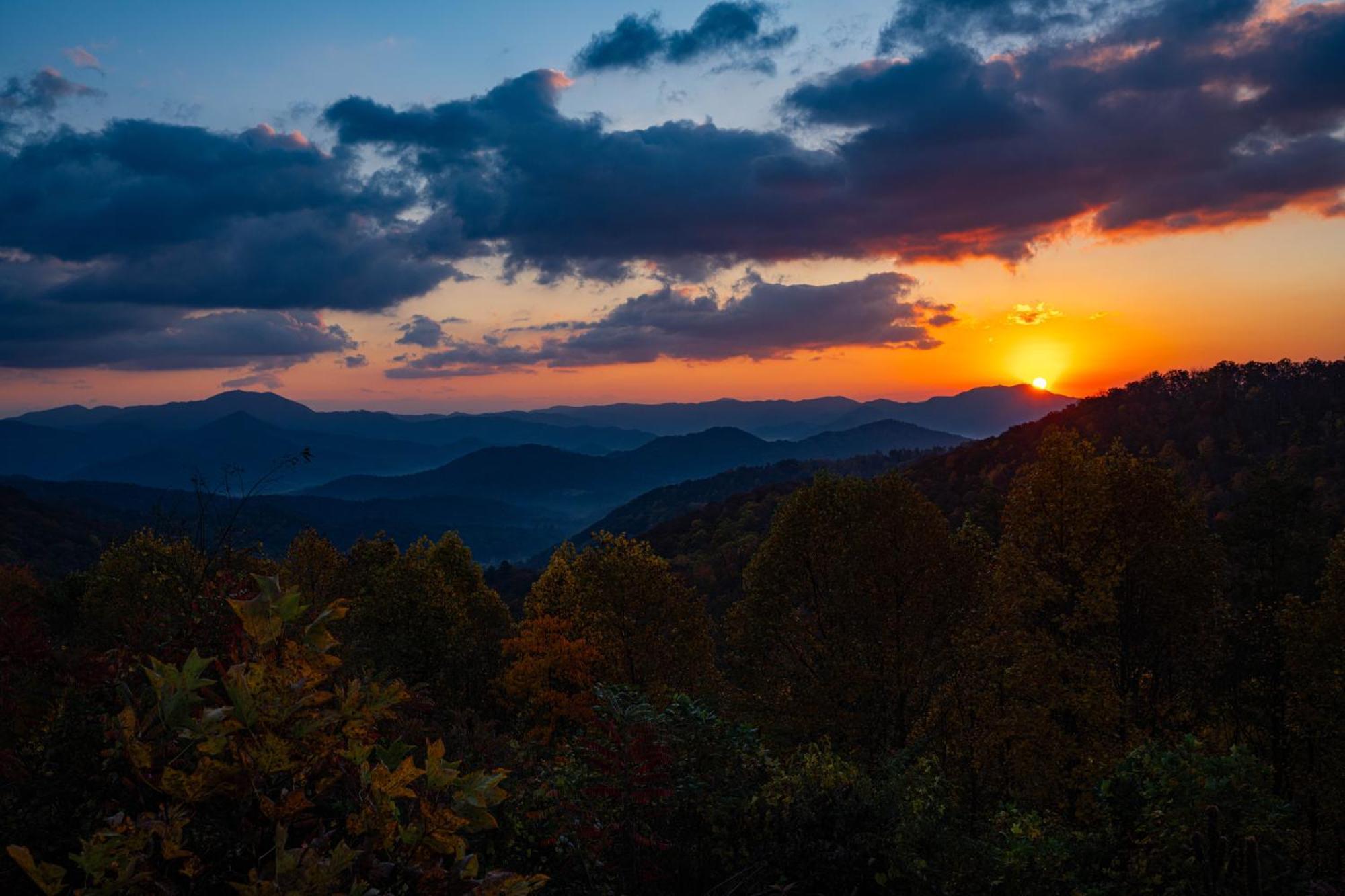 Elk & Embers Mountain Hideaway Hotel Waynesville Exterior foto
