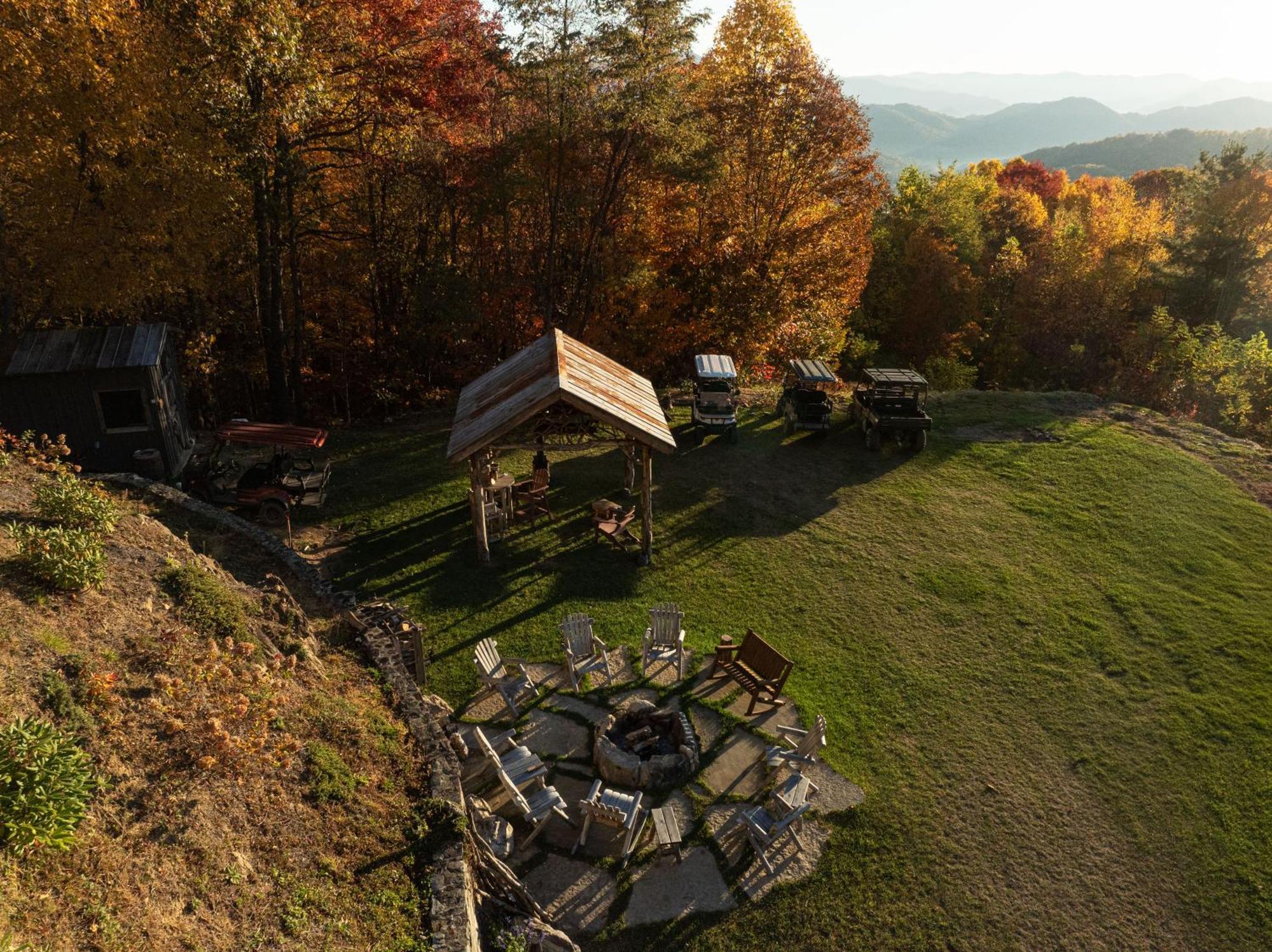 Elk & Embers Mountain Hideaway Hotel Waynesville Exterior foto